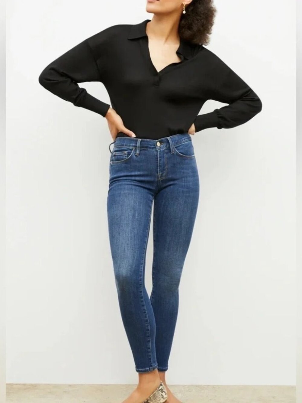 The FRAME Denim Le Skinny De Jeanne size 31